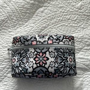Vera Bradley Travel Set